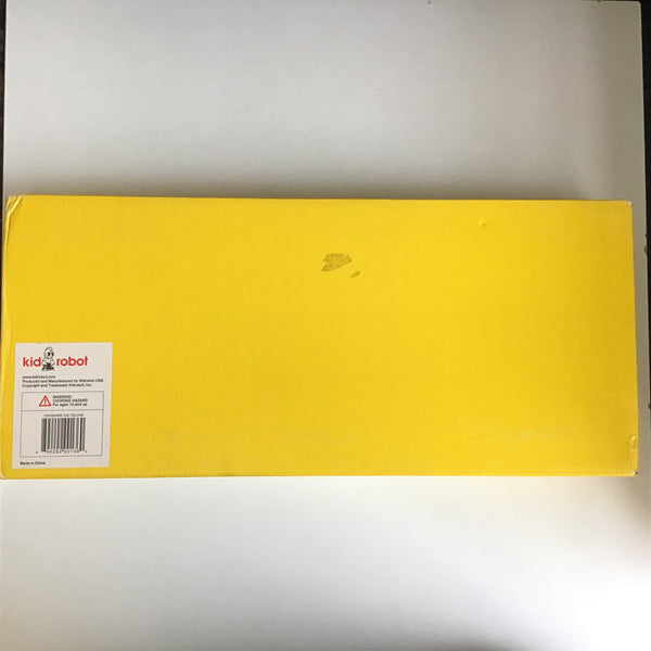 Visionaire 45 More Toys Yellow Set – High Valley Books