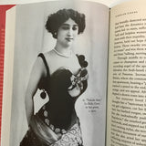 Seductress : Women who Ravished the World and their Lost Art of Love