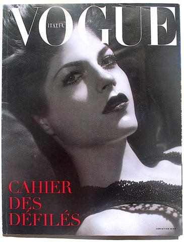 Vogue Italia Dossier Sfilate Autunno Inverno 2002/2003